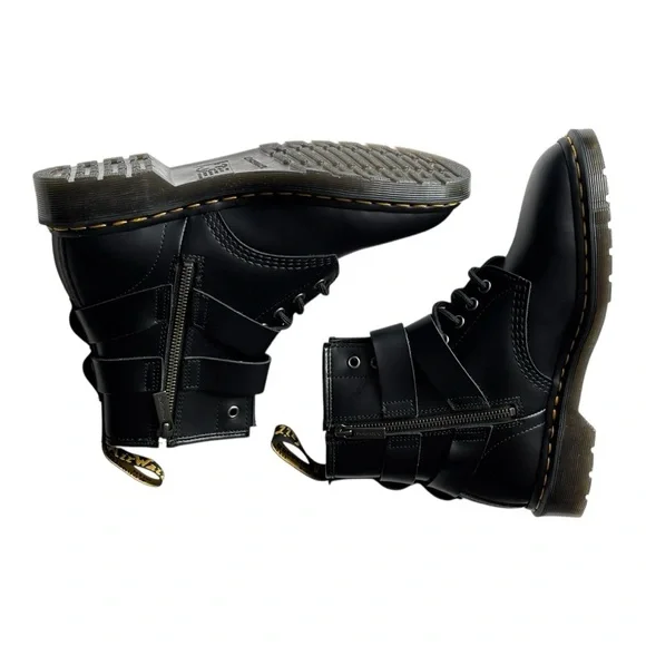 Dr. Martins Cristofor polished smooth Leather Harness lace  display picture 1